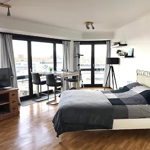  Appartement Cosy, Modern Studio With An Awesome View Of Belgique